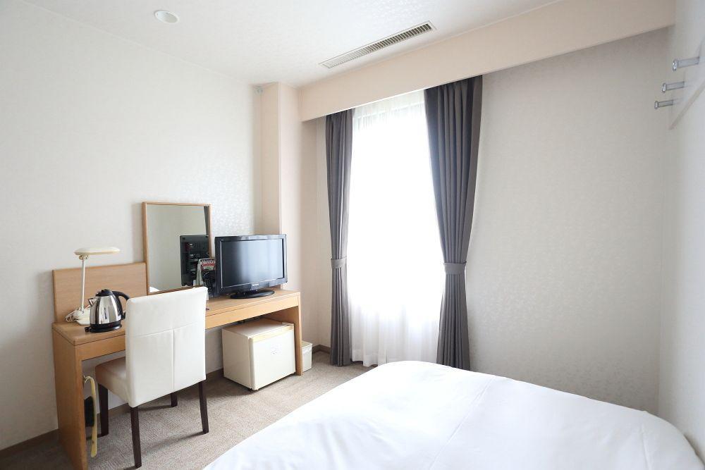 International House 3* 大阪
